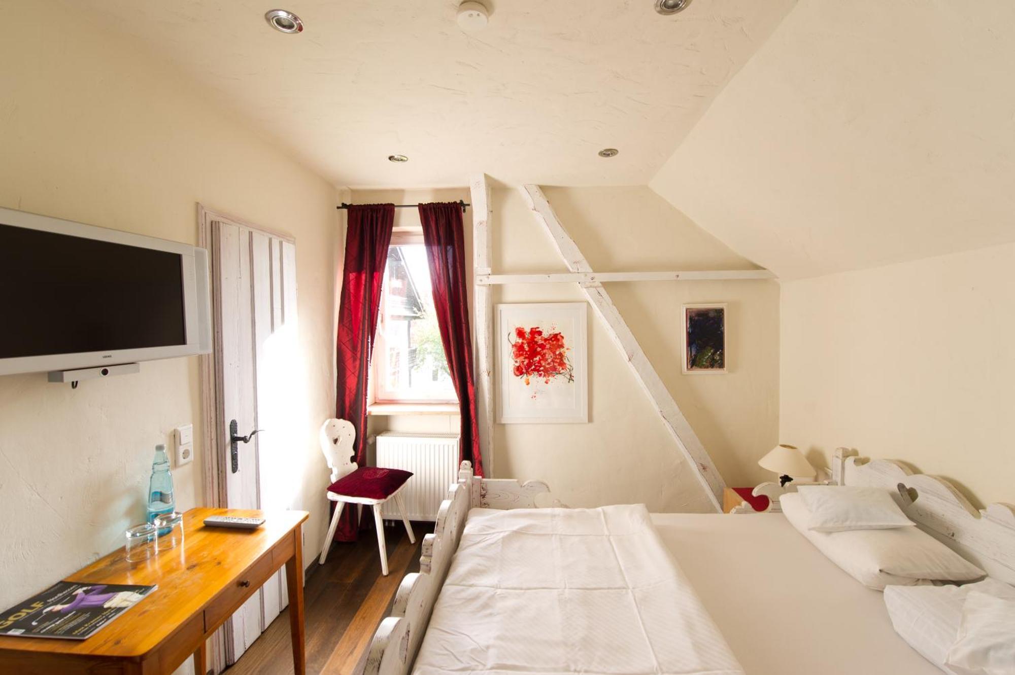 Hotel Der Grischaefer Bad Emstal 외부 사진