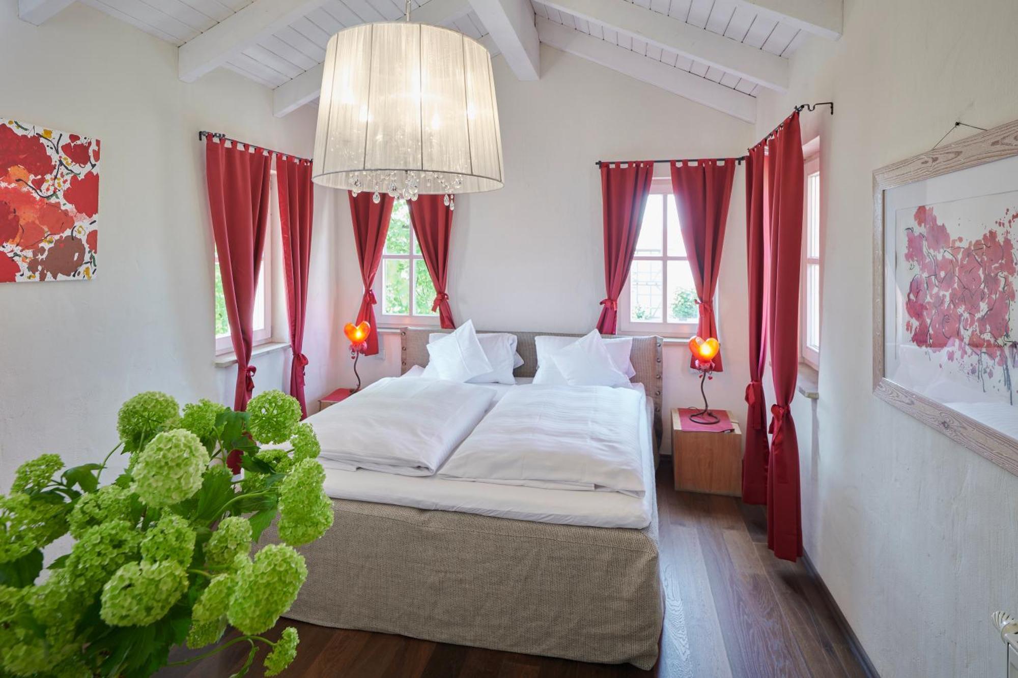 Hotel Der Grischaefer Bad Emstal 외부 사진